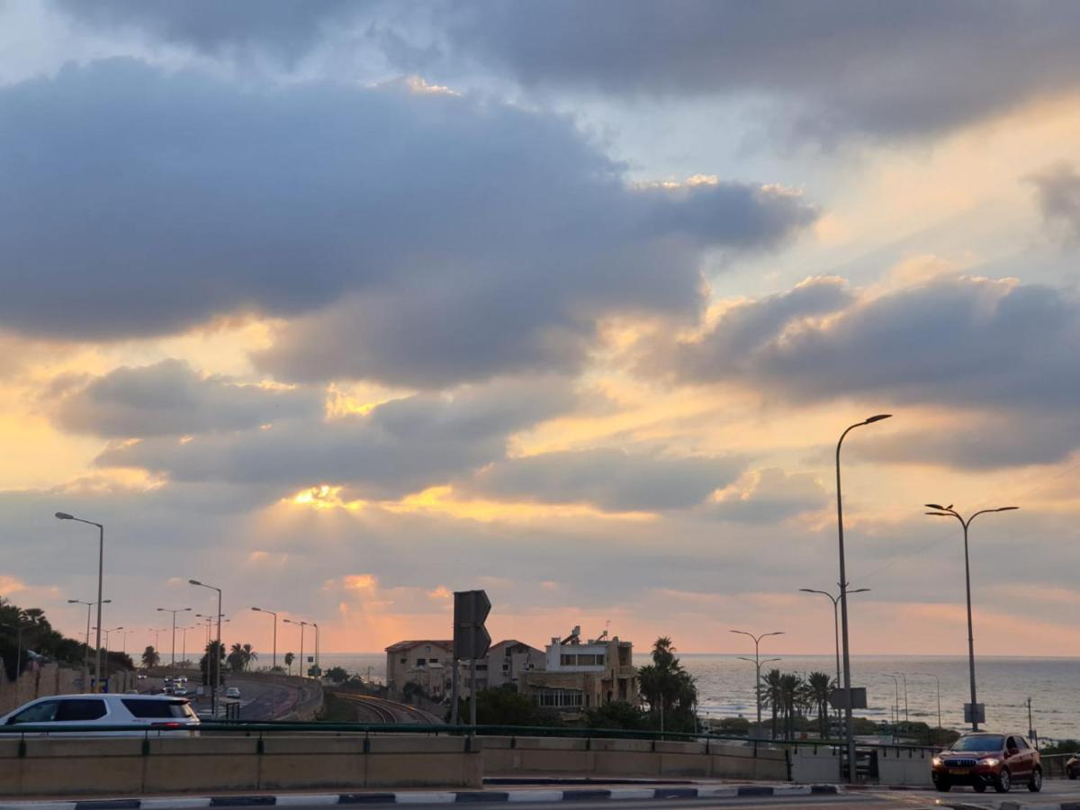 Sea Plaza Residence Haifa Luaran gambar